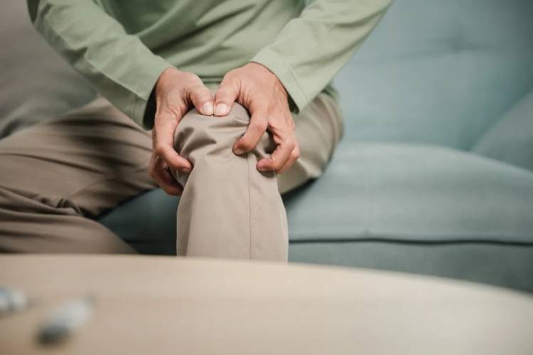 天气一变，为何关节就痛？| 科普时间