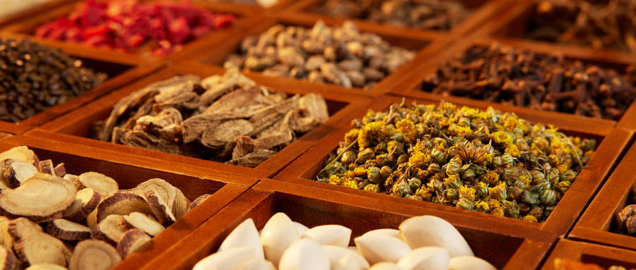 血瘀体质易患癌？山楂配丹参，行气散瘀通血管，防癌更安心！普济中医详解