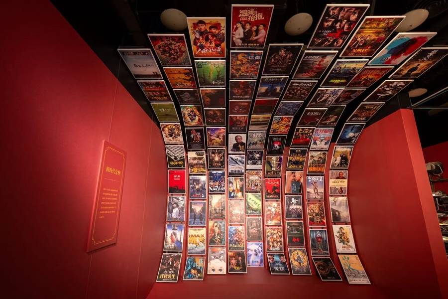 “到上海去”，761件（套）藏品见证“电影之城”来时路