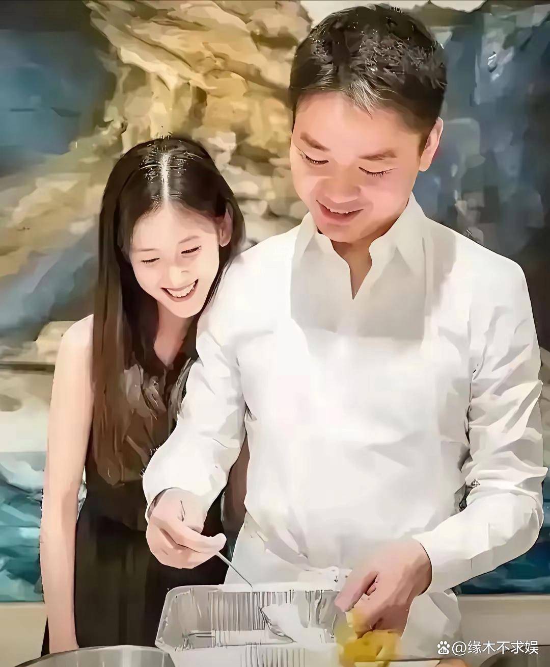 原创            刘强东章泽天又被拍！女方2次被忽略好卑微，粉丝团要求删视频！