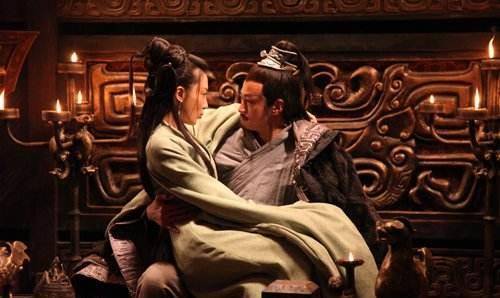 原创            项羽灭掉秦国以后，为何自己不称帝反而去分封十八路诸侯？