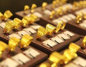 黄金珠宝股延续下跌趋势，税收新规何以影响黄金走势？