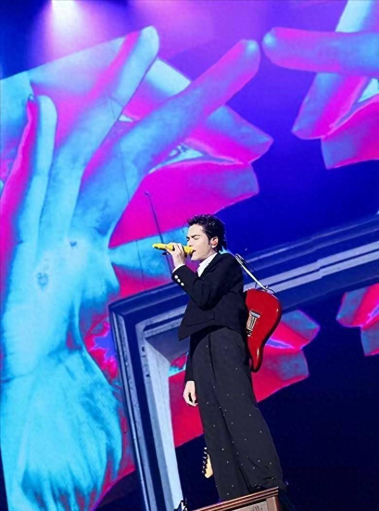 萧敬腾称婚姻“很恶心”，结婚两年，原来林有慧才是真的深藏不露