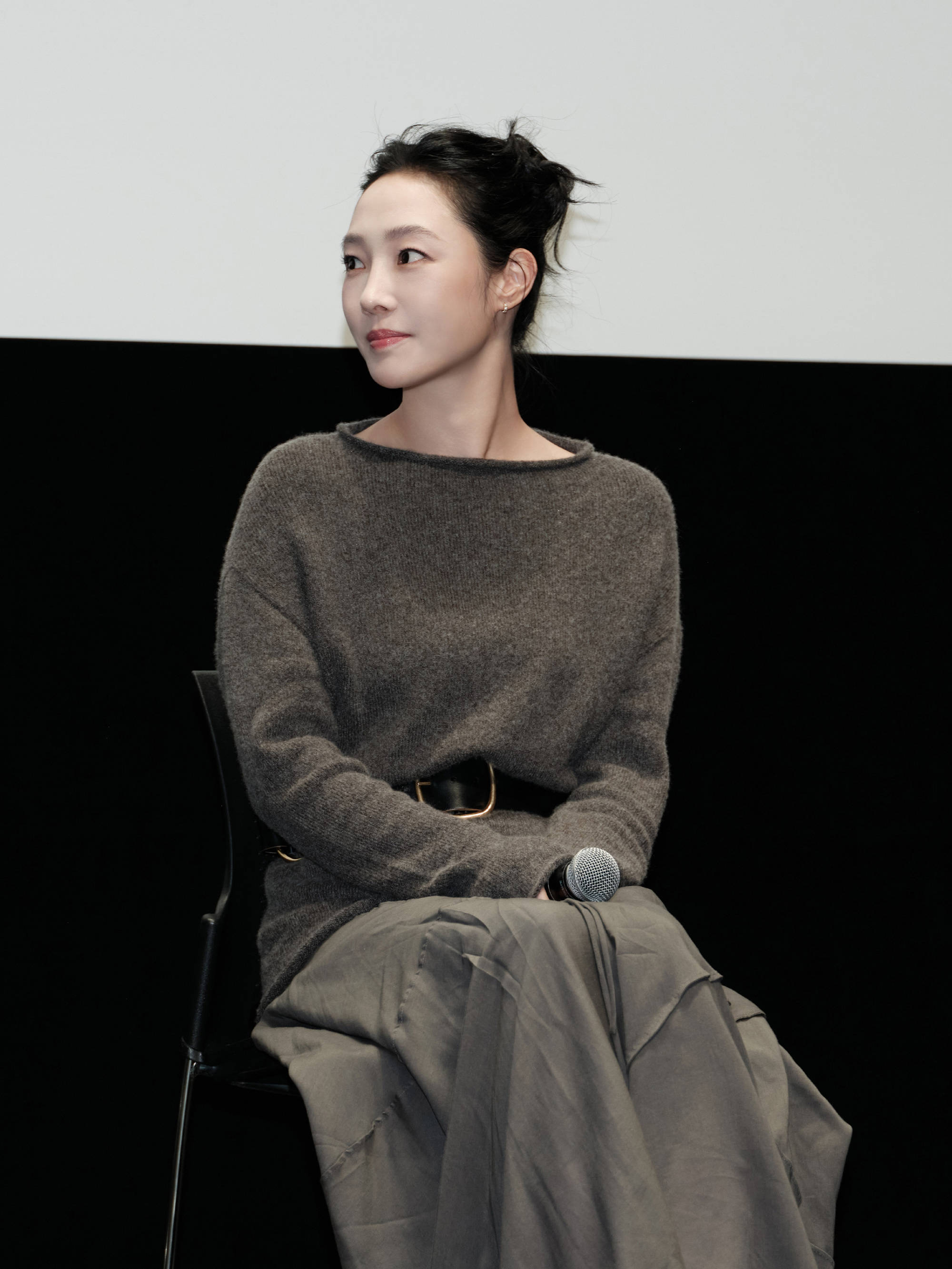 白百何工作室回应东京电影节相关争议！晒沟通时间线，直言“体面收场为好”