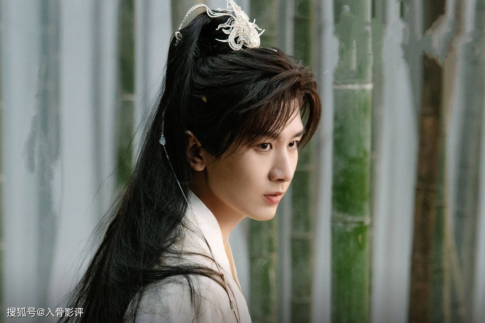 原创            《天地剑心》大结局：富贵惨胜黑狐，清瞳化为原形，独留梵云飞