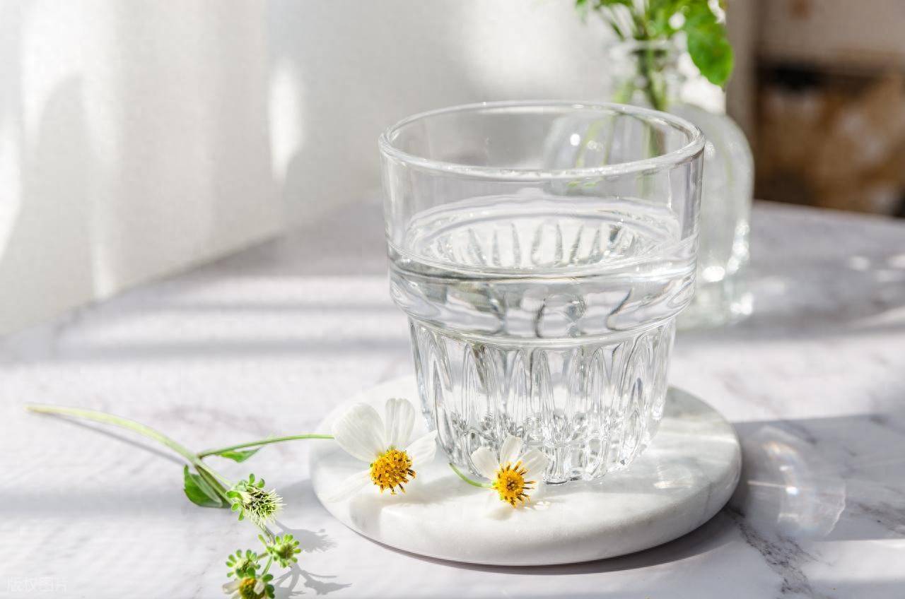 原创            这6种伤肾的行为，你可能每天都在做！