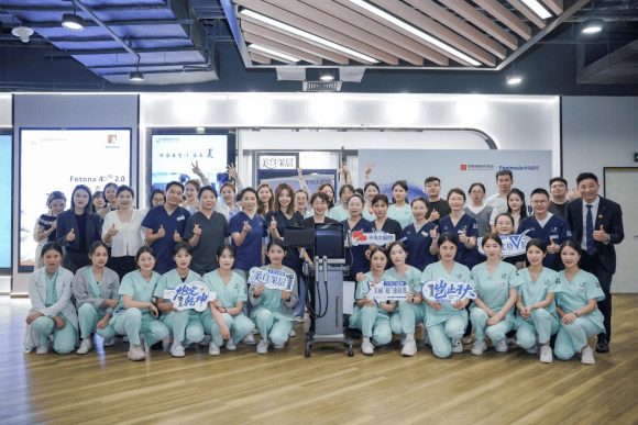 香蜜丽格半岛大超炮全国首发｜以权威之名，定义抗衰新标准