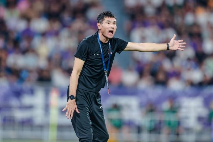 邵佳一确认当选国足主帅