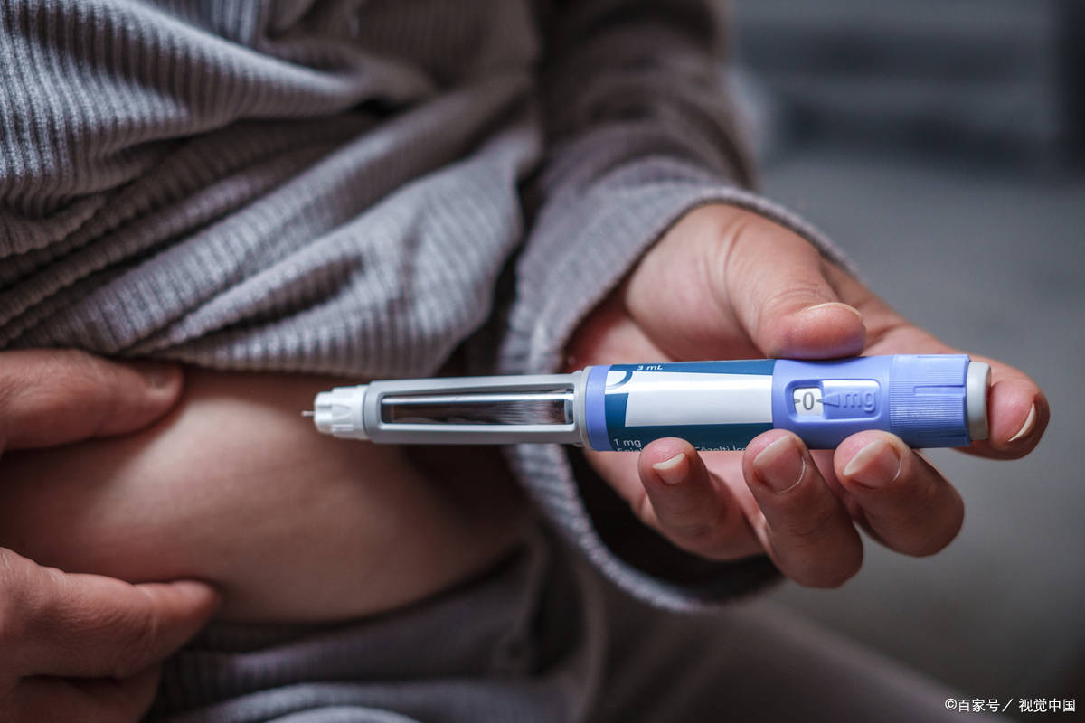 原创            睡前总想吃东西？可能是胰岛素在"报警"！