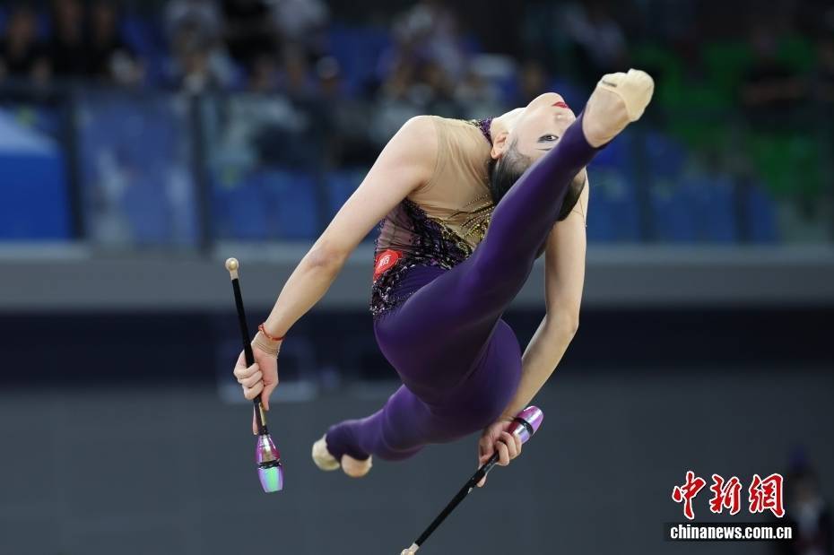 王子露获得十五运会艺术体操个人全能金牌