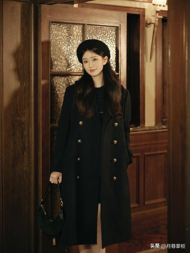 原创            32岁乔欣嫁豪门庆生！小富婆气质挡不住，婚后依旧不忘粉丝