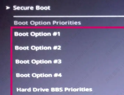 Win10开机黑屏checking media presence的解决方案