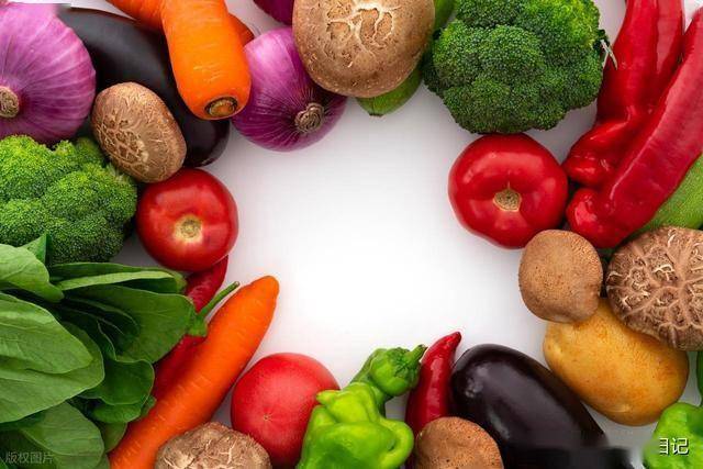 “冬吃白，无病来”，建议：不吃肉，也要吃5白，润燥暖身入冬