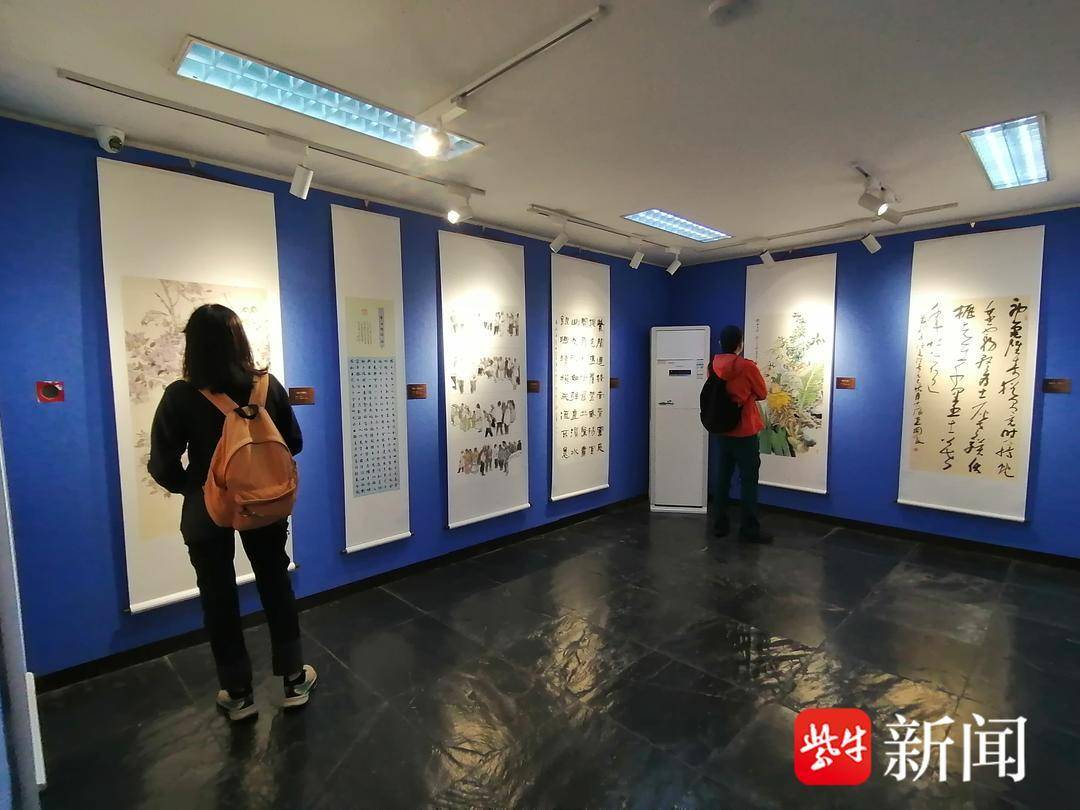 “秦风汉韵 大美咸阳”——咸阳美术书法作品无锡交流展开幕