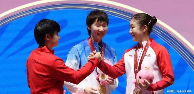 原创            爆冷！男单世界冠军1：3输球，陈梦走神仍赢球，暗示将告别赛场