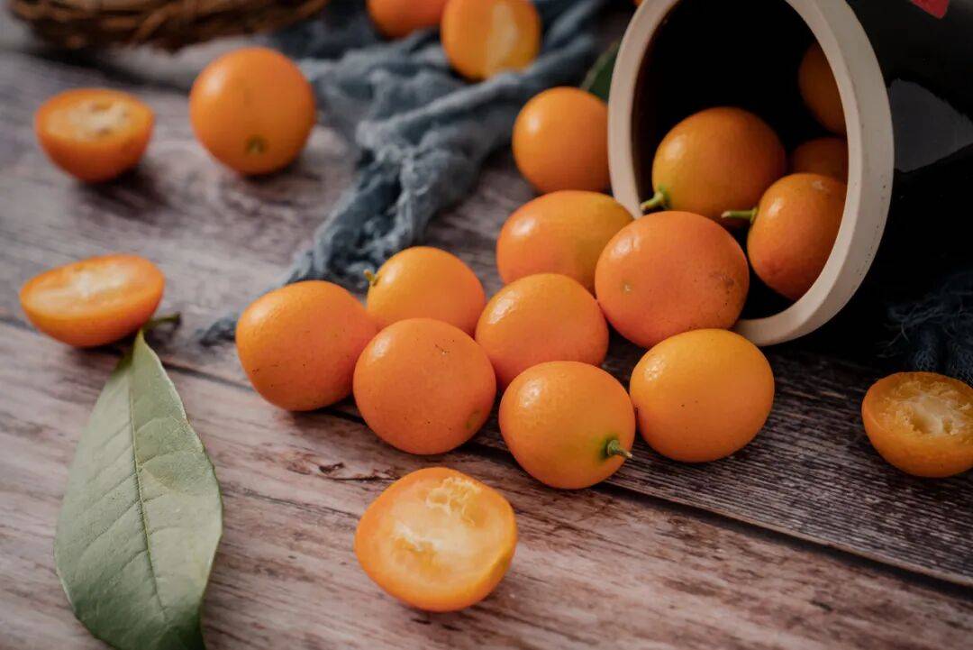 小雪时节，劝你多吃这几种果蔬，帮助抵御流感侵袭、感冒后尽快恢复健康~