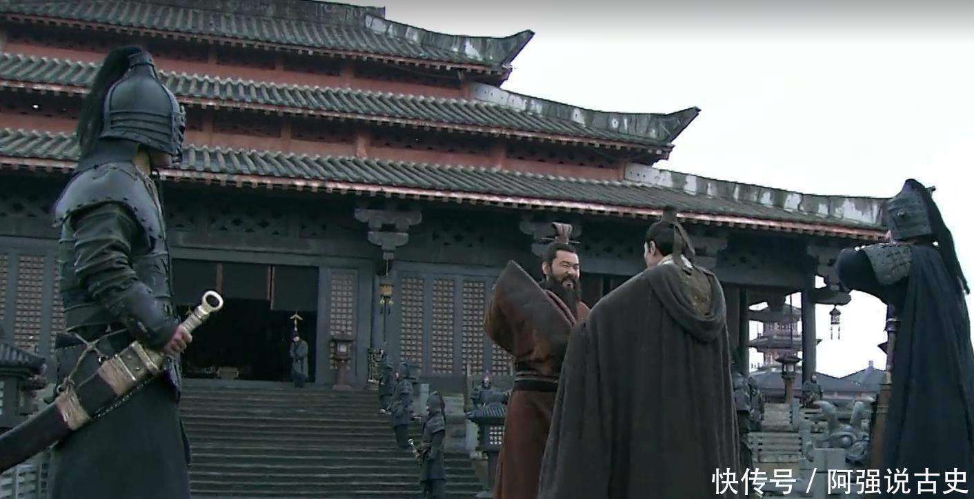 原创            徐庶为何离开刘备？真相残酷，落难之时才能看清身边的人