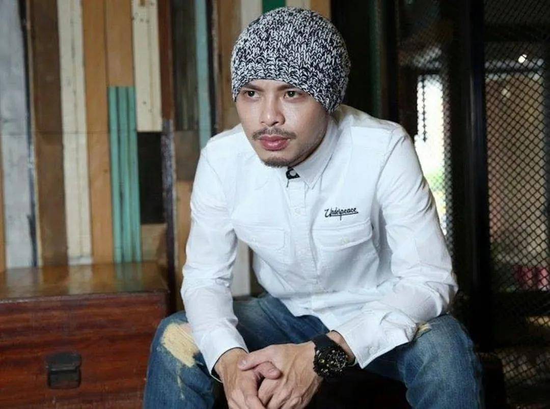 黄明志被通缉：一个叛逆艺术家的终章？