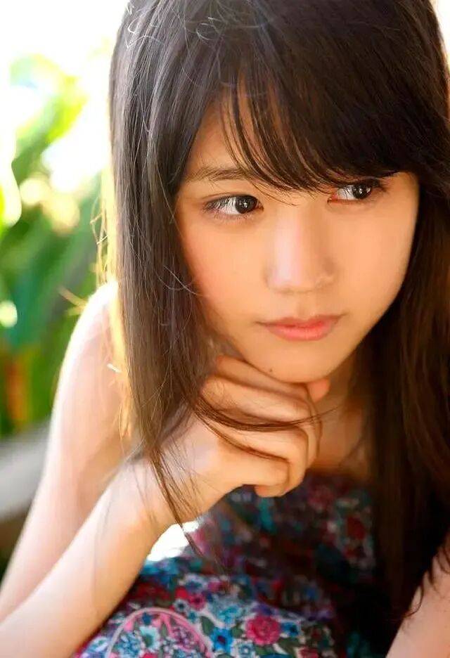 日本女星有村架纯写真美爆了！不是肥乳肥臀也能性感撩人