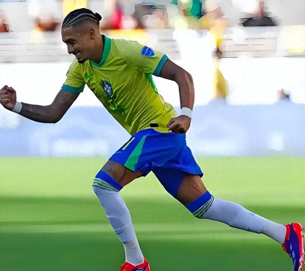 原创            武汉三镇冬窗补强计划预测，或考虑买断两位上港主力，值得期待