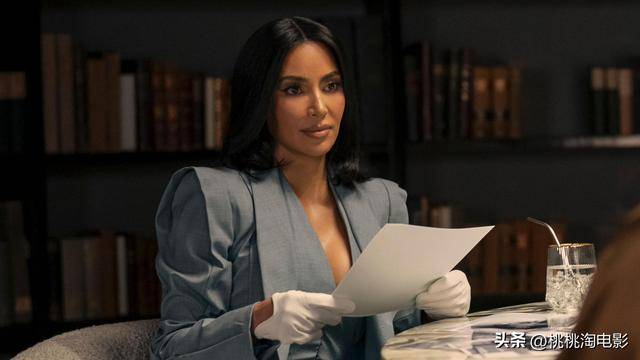 连她也法考失败了啊！金·卡戴珊法考失利全网刷屏