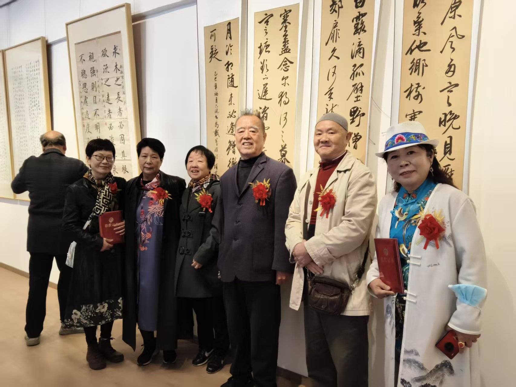 著名书法家张培文书法作品《唐诗四条屏》荣获金奖