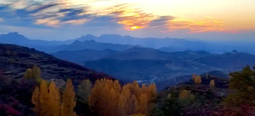 秋日嵩山美成“流动的油画”