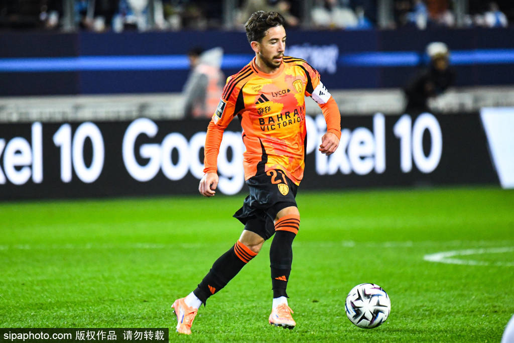 恩德里克首秀！姆巴佩与维尼修斯被换下，皇家马德里新星的崛起时刻