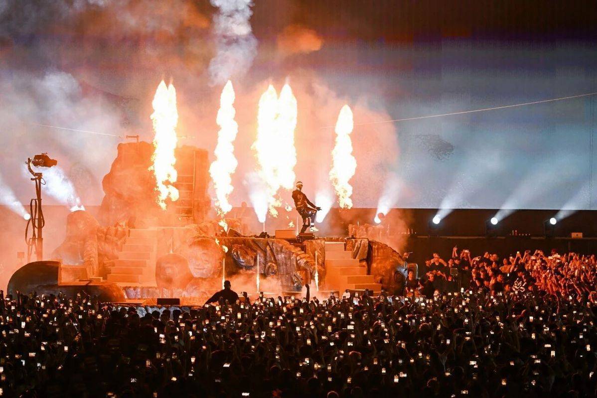 特拉维斯·斯科特三亚开唱，自贸港国际文旅活力迸发