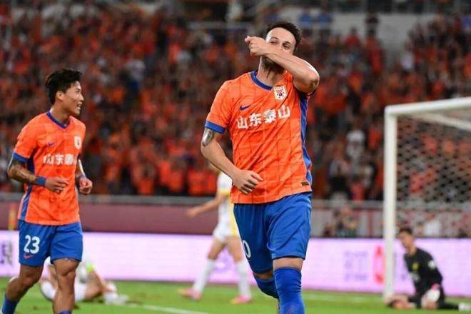 原创            卡扎伊什维利冲刺金靴！单季狂轰26球，追平李金羽神纪录