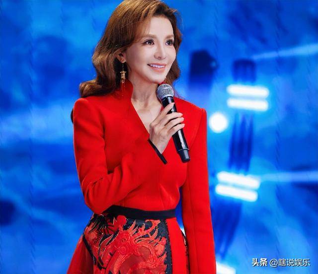 原创            “央视一姐”朱迅的落寞，是整个主持界的悲哀，令人惋惜不已