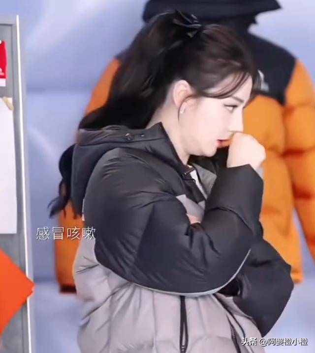 原创            33岁迪丽热巴病情加重，部分工作取消，知情人回应