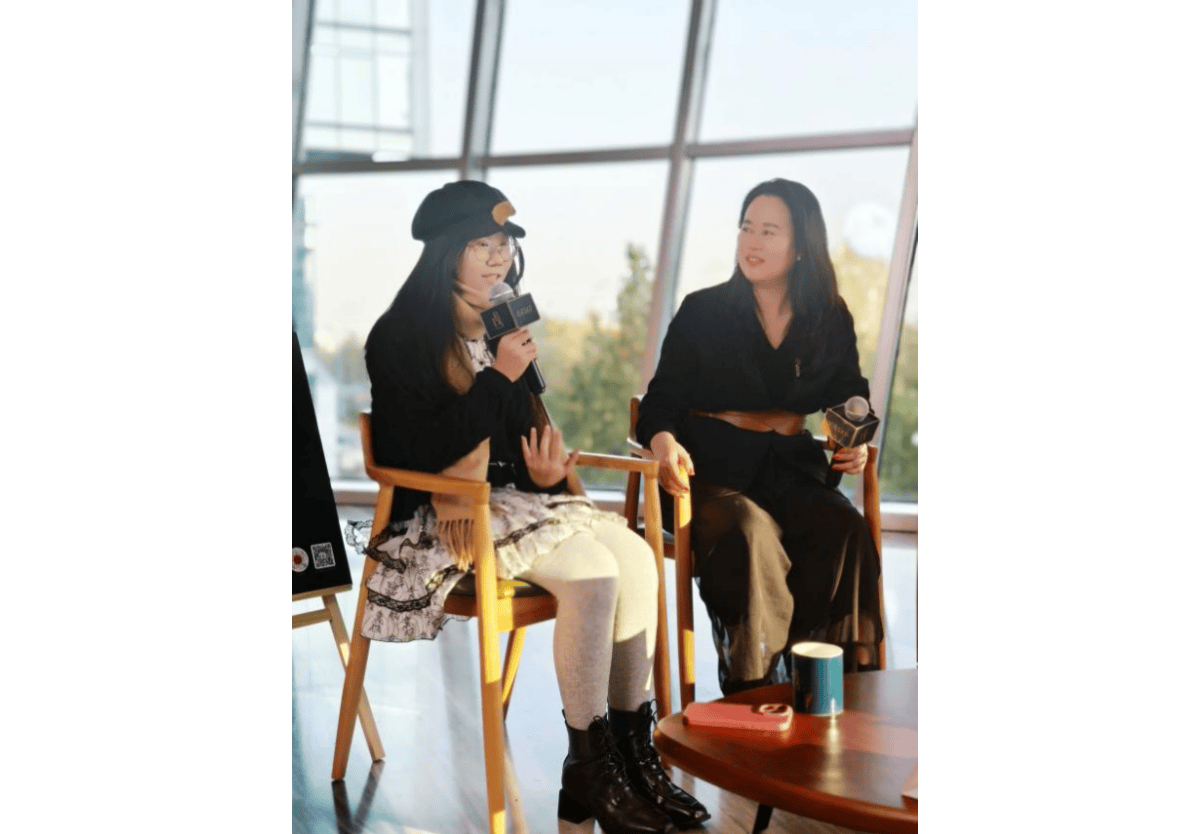 “向光出发”：《我心光明》新书分享会举行