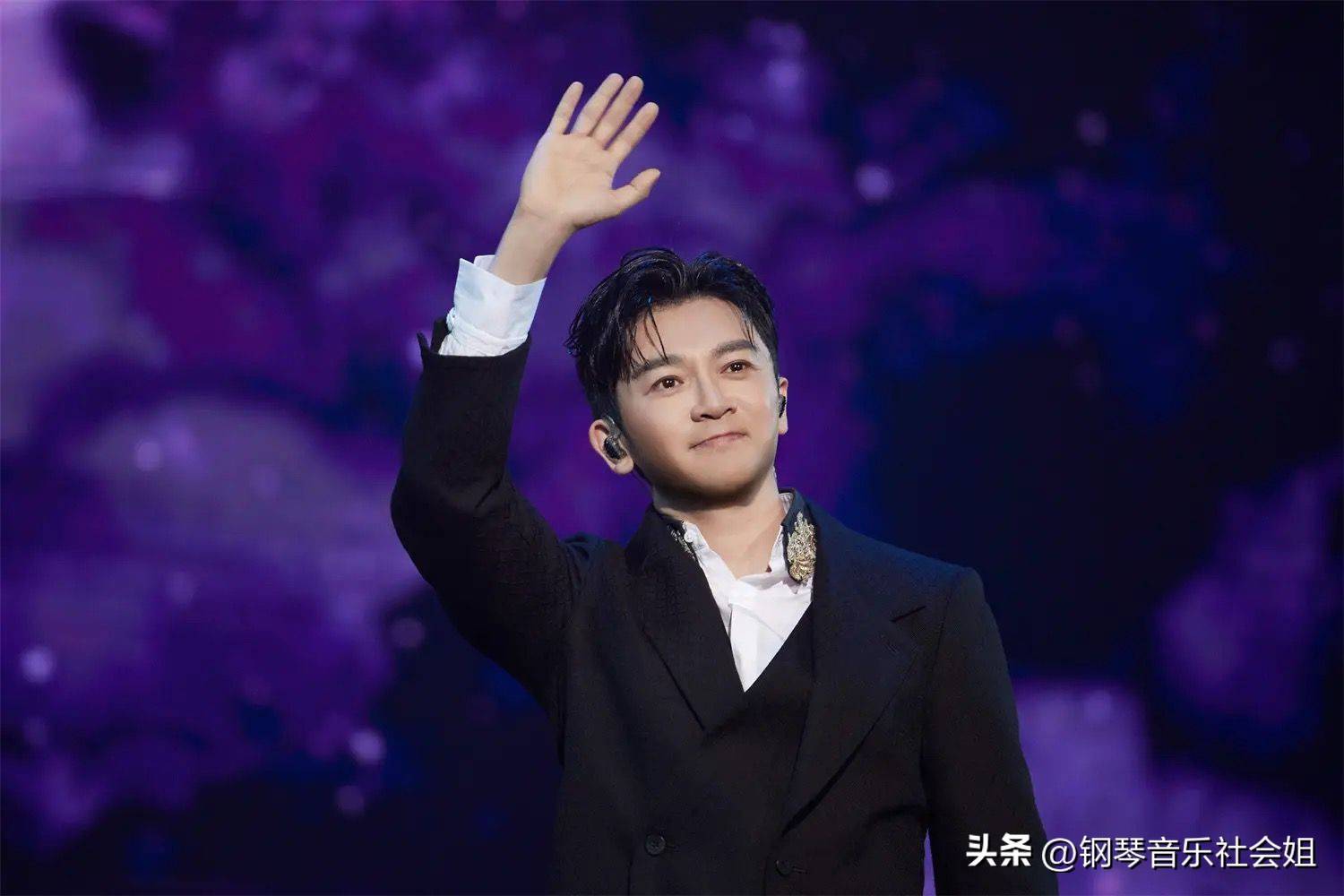 原创            《时光音乐会5》招商海报发布，拟邀6位时光音乐人，2位跨界歌手