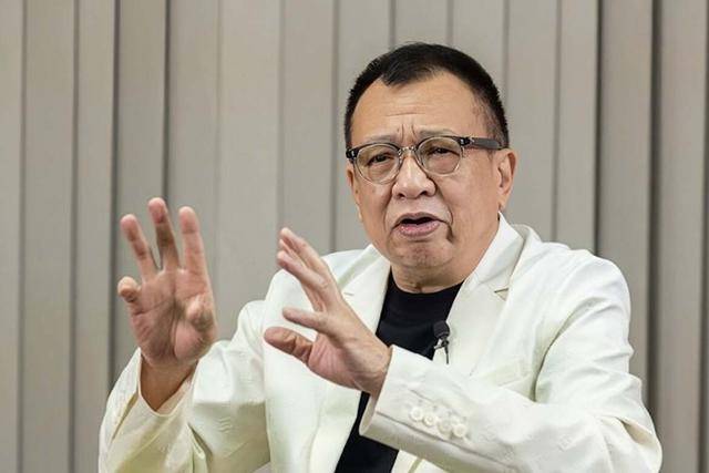 香港知名演员因肾癌离世，做肾脏切除手术，心态良好就当在拍戏