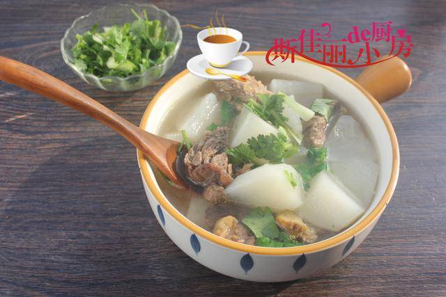 立冬后建议少吃鸭肉和羊肉，多吃这3肉，营养不燥为寒冬储备能量