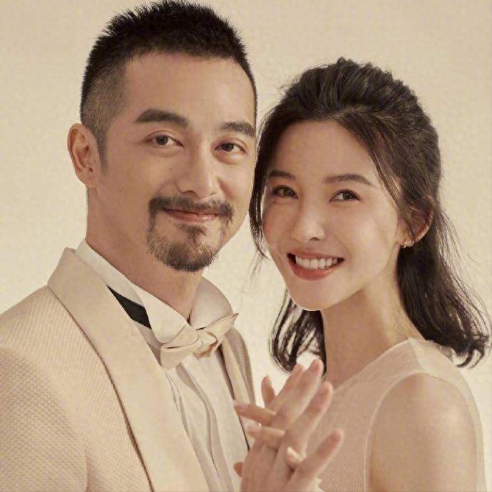 原创            原来他们是夫妻，出道19年零绯闻，老婆比他有名，2岁女儿高颜值