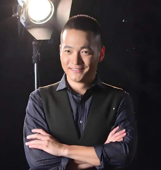 原创            喻恩泰好友反击了！爆料史林子多次偷情出轨，并曝出露骨聊天截图