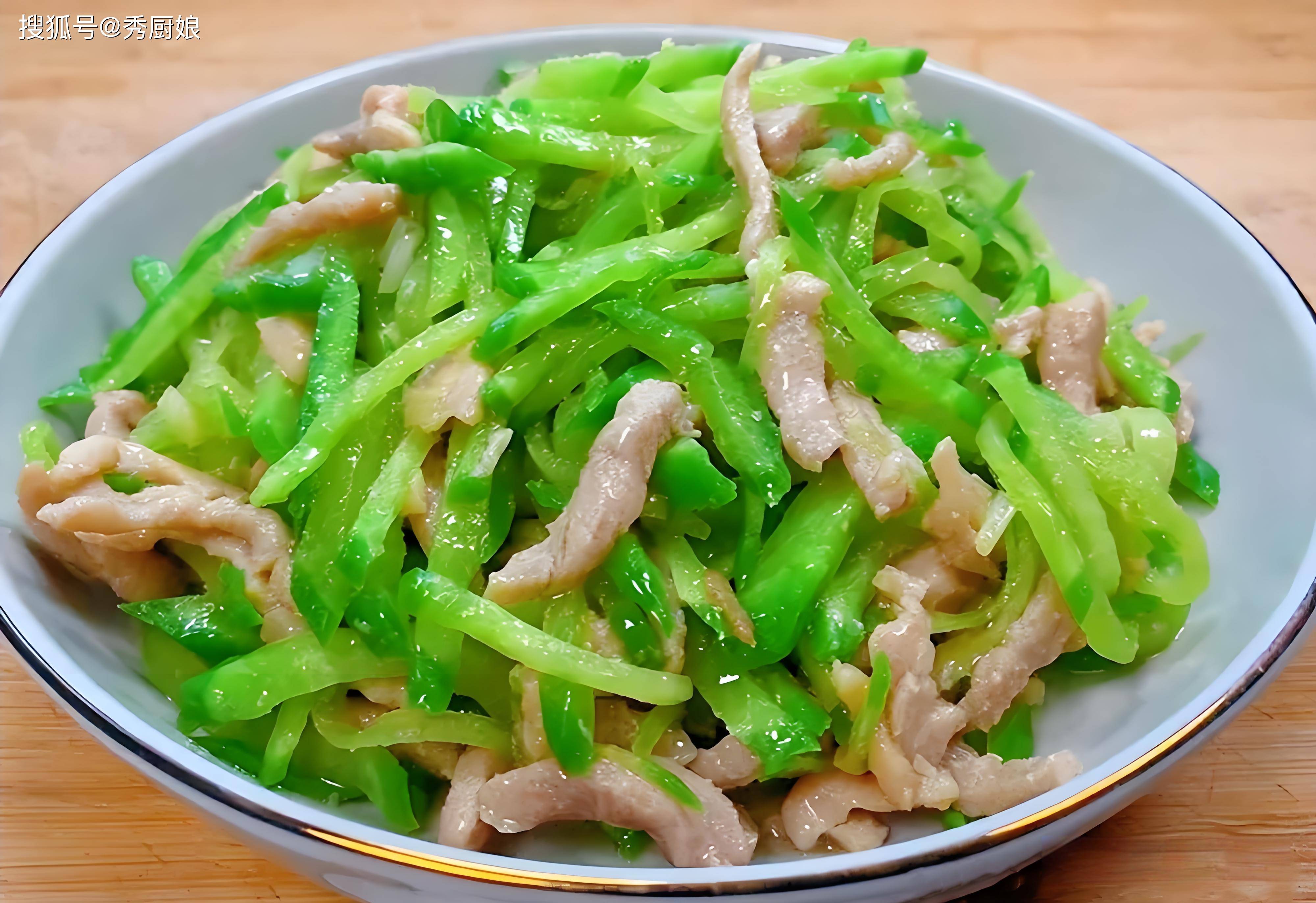 原创            比芋头便宜，比红薯营养，冬天要使劲吃！一养颜、二补钾、三通便