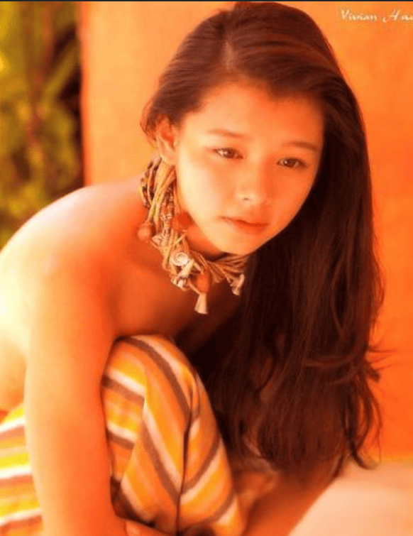 徐若瑄甜美多姿性感撩人！曾在“天使”三部曲为艺术献身