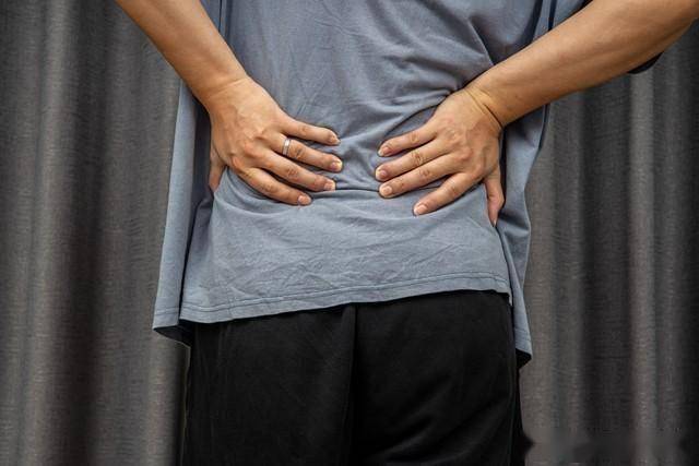 肾虚别瞎吃药！记住3句话：以寒选金匮、以虚选右归、以滞选济生