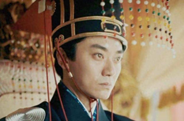 原创            朱允炆是嫡是庶？别再拿纣王的例子说事了，秦汉以来不认这规矩