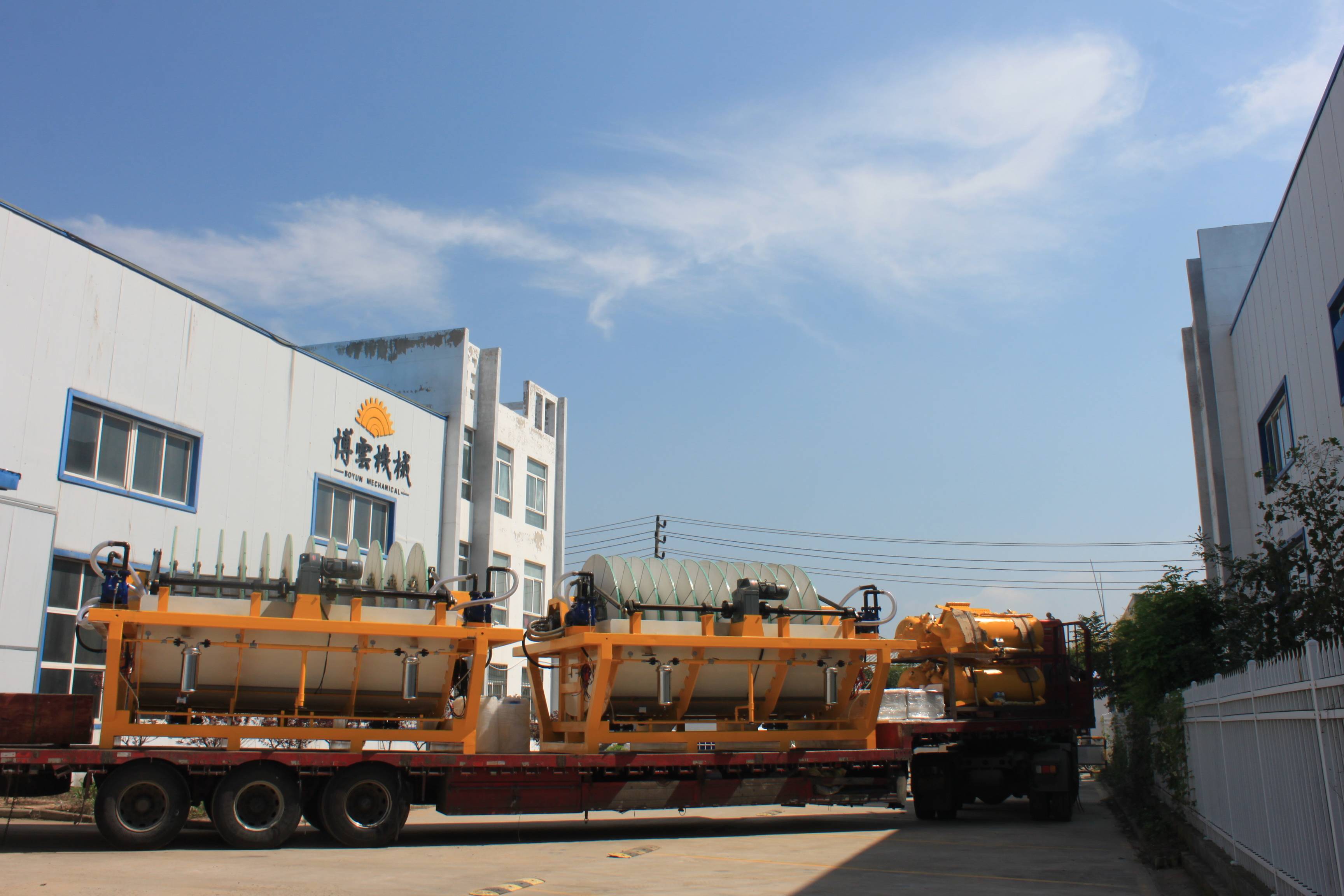 陶瓷过滤机优选连云港博云矿山机械，真空陶瓷过滤机专业制造，陶瓷真空过滤机助力高效生产