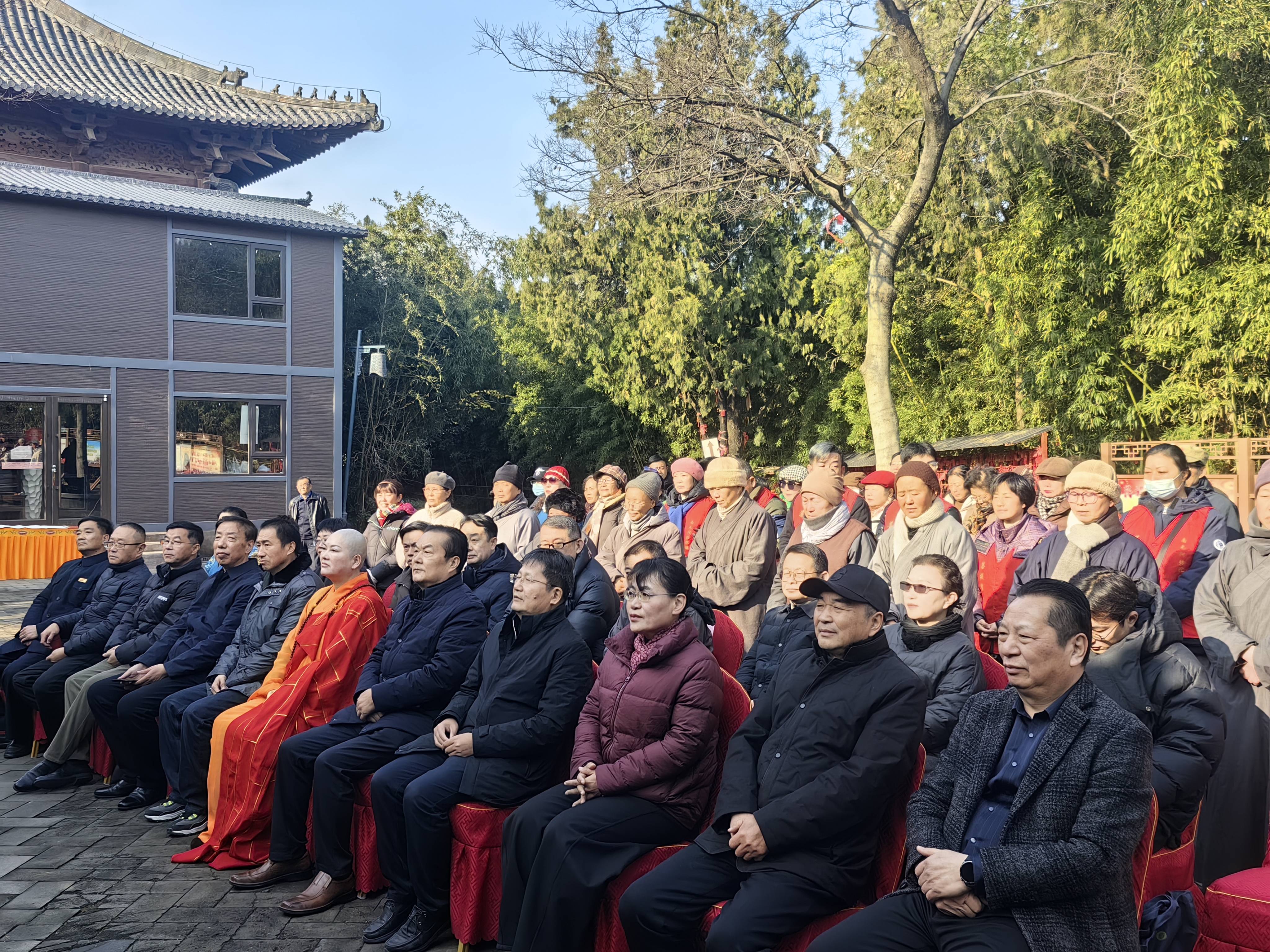 书宪之华 墨润法心——百名书法家书“说”宪法书法巡展首站启幕竹林寺