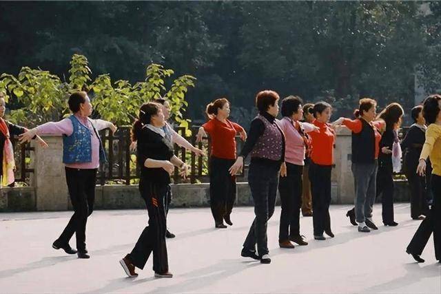 糖尿病人可以常喝这5种饮料，不仅解渴，对血糖还好，帮助控血糖