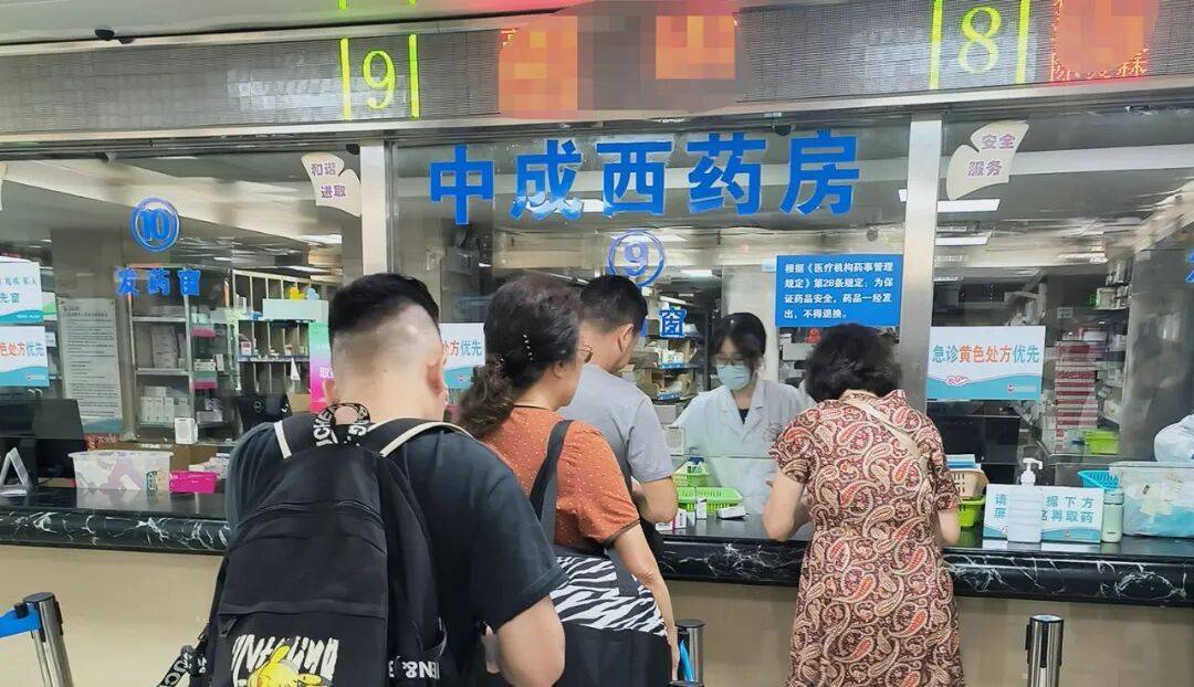 不合理使用率高达40%，是该叫停西医开中成药了？
