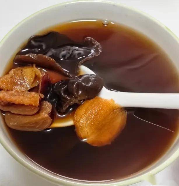 原创            黑木耳加它成血管“除锈剂”，吃半月，血栓自己消