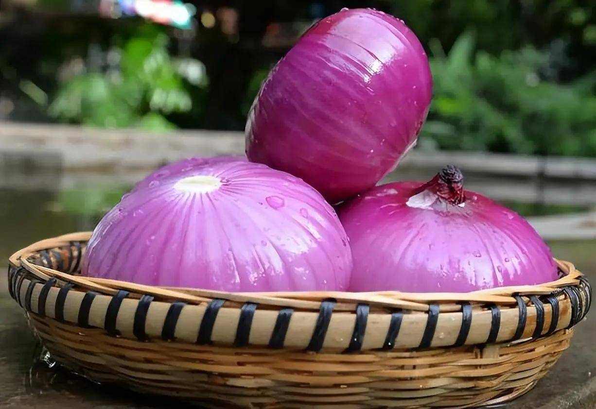 宝妈们别只顾娃！这 5 种宝藏食物，养肤护胸还抗衰，日常吃超方便