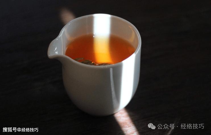 原创            《黄帝内经》：大雪节气后喝的“暖心汤”！简单三味料，助你御寒于外