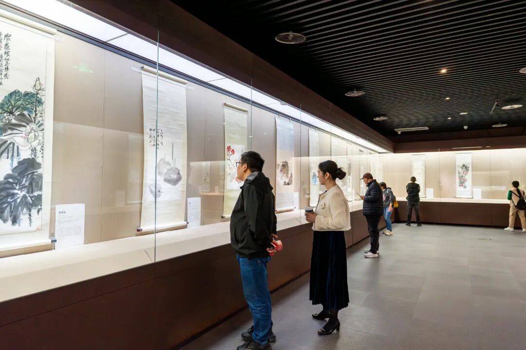 今日开幕！齐白石、吴作人真迹……周末逛起来→